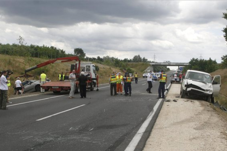 Baleset az M2-esen - Egy lengyel nő halt meg