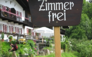 Szmetana: újra kell formálni a helyi adók rendszerét