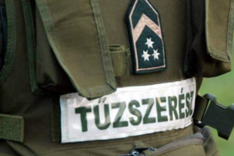 Bombafenyegetés miatt megállítják a vonatokat Nagykátán