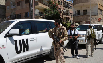 Elhagyták Szíriát az ENSZ ellenőrök - hetekbe telhet a minták kielemzése