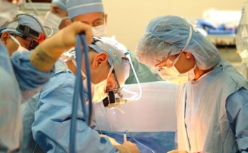 Nyolcmilliárdból fel lehetne számolni a várólistákat