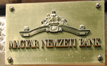 Londoni elemzők jelentős MNB-kamatcsökkentést várnak a negatív infláció miatt