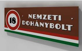 Változik a dohánytörvény: nem lesz cigaretta a hipermarketekben