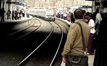 Két metróvonal is leállt Kairóban az energiaválság miatt