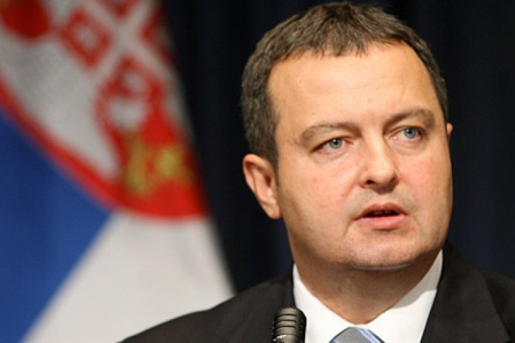 Botrányos Eb-selejtező Belgrádban - A szerb külügyminiszter szerint 