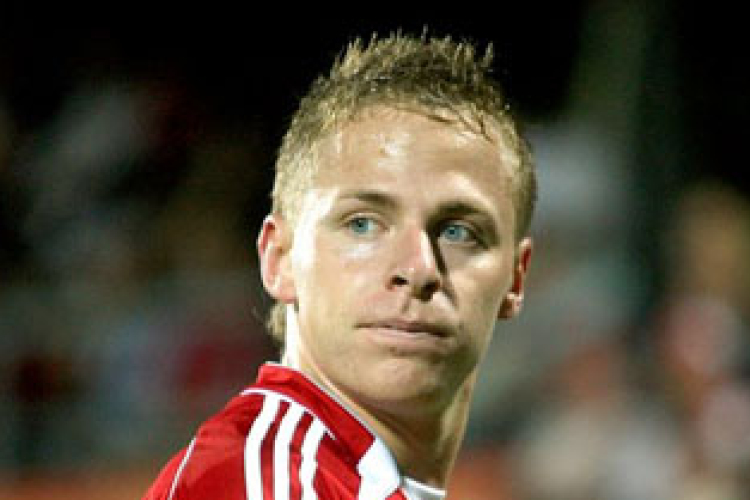 Dzsudzsákért ajánlatot tehet a Fulham