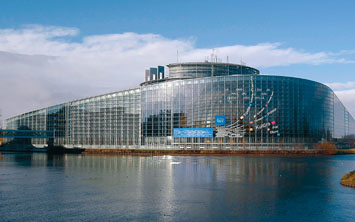 Iszlám Állam - Kurd tiltakozók jutottak be az Európai Parlament épületébe