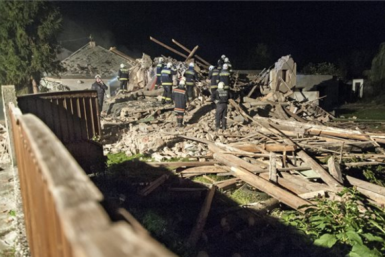 Robbanás volt egy családi házban Győr közelében, egy ember megsérült