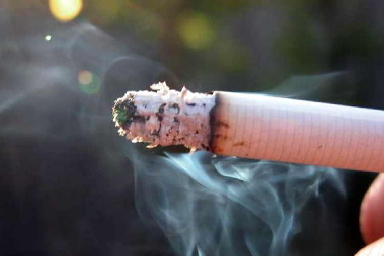 A dohányzók bőre hamarabb öregszik