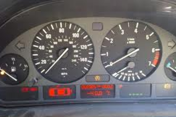 Trükkös kilométeróra: a börtön sem riasztja az ügyeskedőket