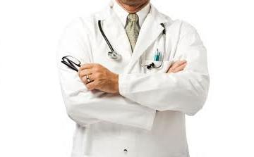 Elítélt orvos ne dolgozhasson más uniós országban