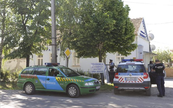Nagy erőkkel keresi a rendőrség a román férfit, aki áttört a nagylaki határon
