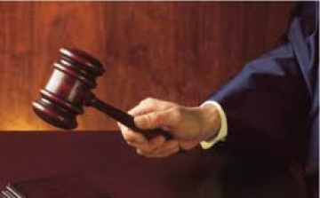 Rekordbírság hét manipuláló nagybanknak