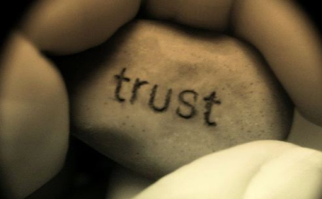 Bizalmatlansági indítvány 