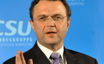 EP-választás - Német CSU: a Fidesz és a Hajrá Olaszország az Európai Néppárt tagja marad