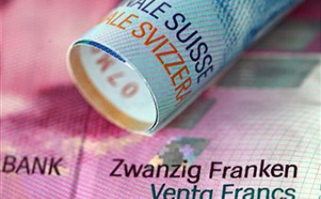 Kihirdették a devizahiteleseket megsegítő törvényt