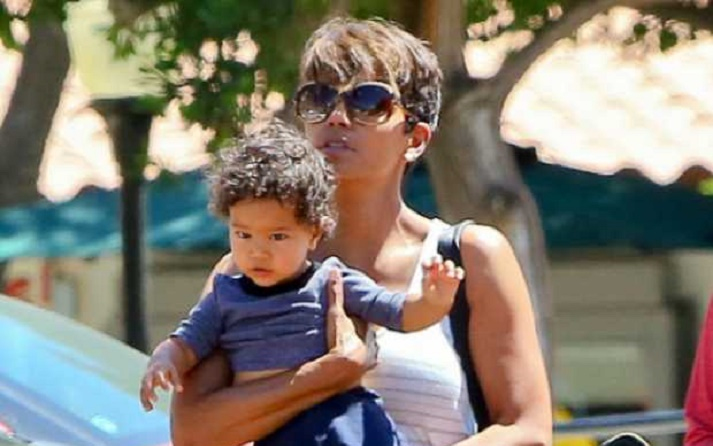 Először mutatta meg kisfiát Halle Berry