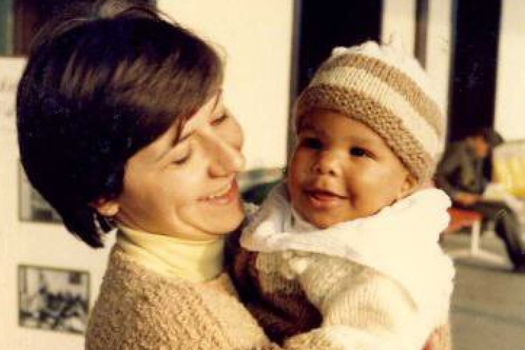 Soha nem látott családi képek SportKlub sztárjáról