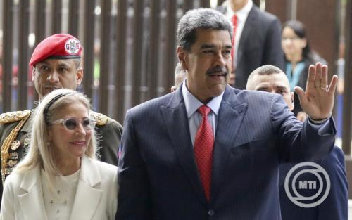 Egy brooklyni börtönben tartják őrizetben Nicolás Maduro venezuelai elnököt és feleségét