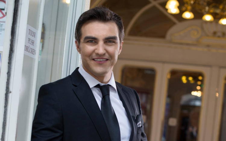 Dolhai Attila vérbeli gentleman