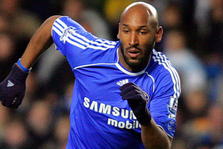 Anelka összepakolt az edzésen és bejelentette visszavonulását