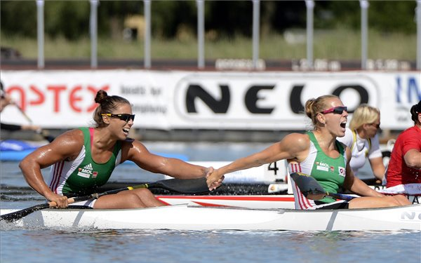 Kajak-kenu Eb - Három arany 500 méteren, Kozák triplázott