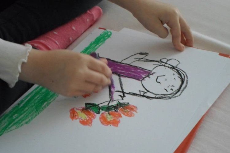 A betegséggel járó lelki zavarokat is gyógyítja a Mosoly