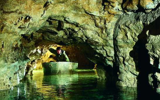 Szeptember végén bezár a Tapolcai-tavasbarlang, kezdődik a látogatóközpont építése