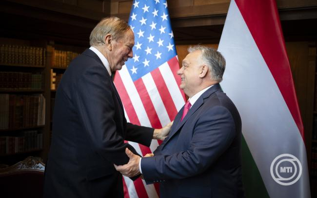 Orbán Viktor kedden hivatalában fogadta George Patakit